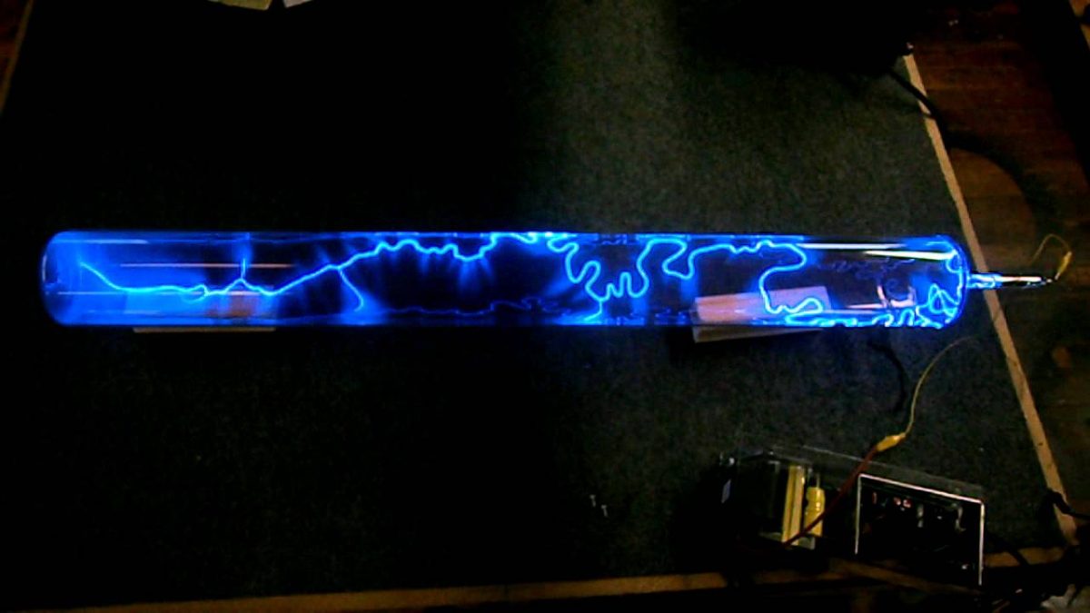 Compact Size Cold‌ Plasma Tube Sterilizes High Volume Air Flow